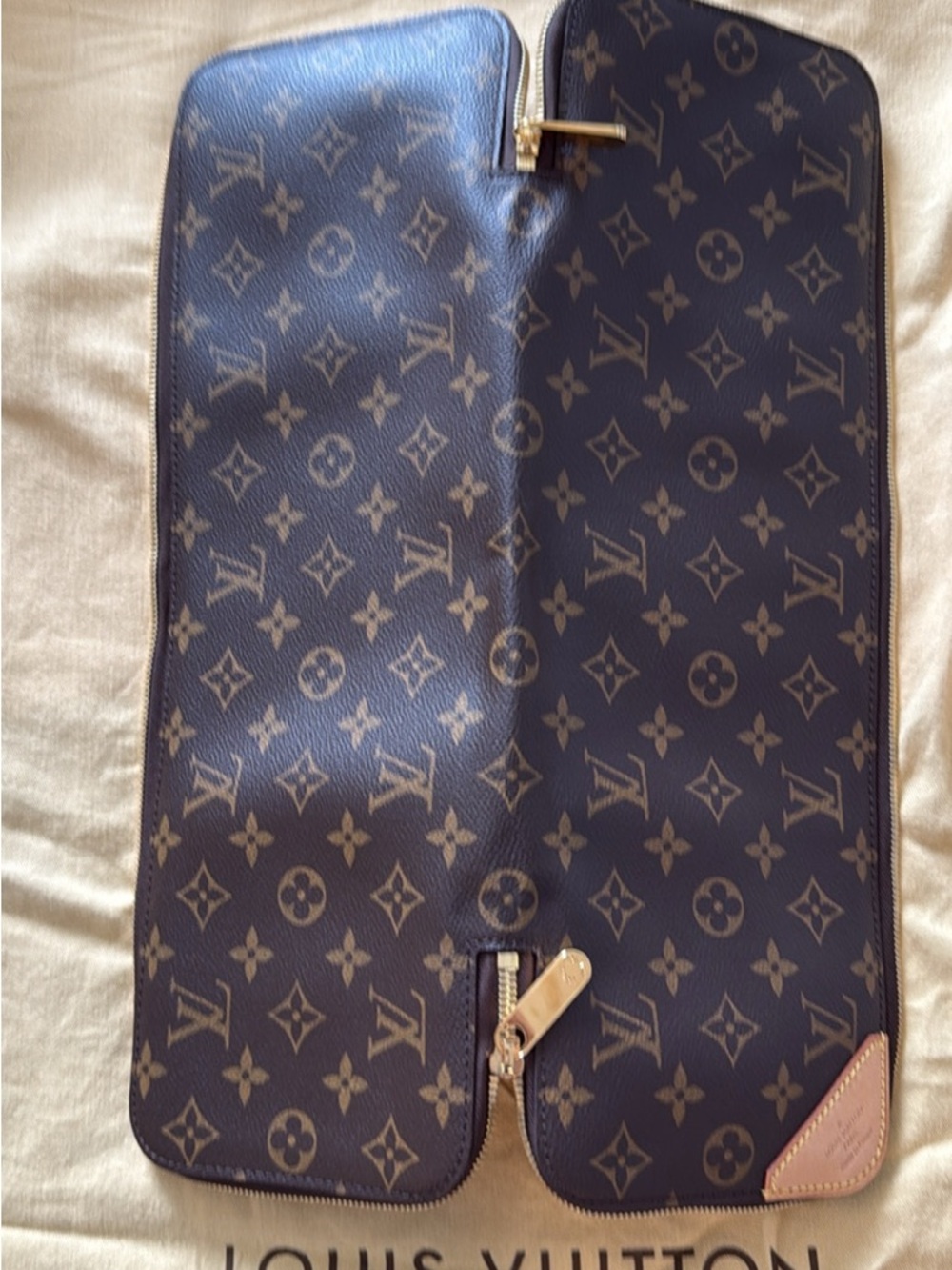 Louis Vuitton Men's Monogram Canvas 5 Tie Case - Dark Brown - Picture 4 of 4